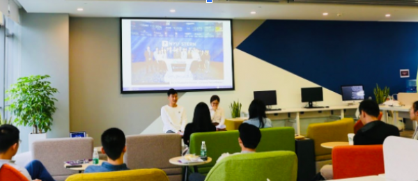 Current Students Sharing their Study Experience during the Admissions Information Session